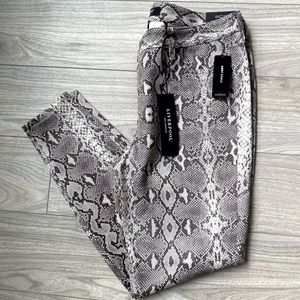 Liverpool Los Angeles Skinny Jeans